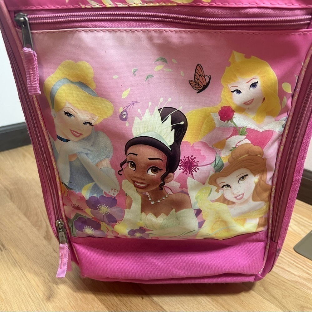 Disney Princess Suitcase Roller Bag Pink Kids Cinderella Tiana Belle Aurora - Picture 3 of 10